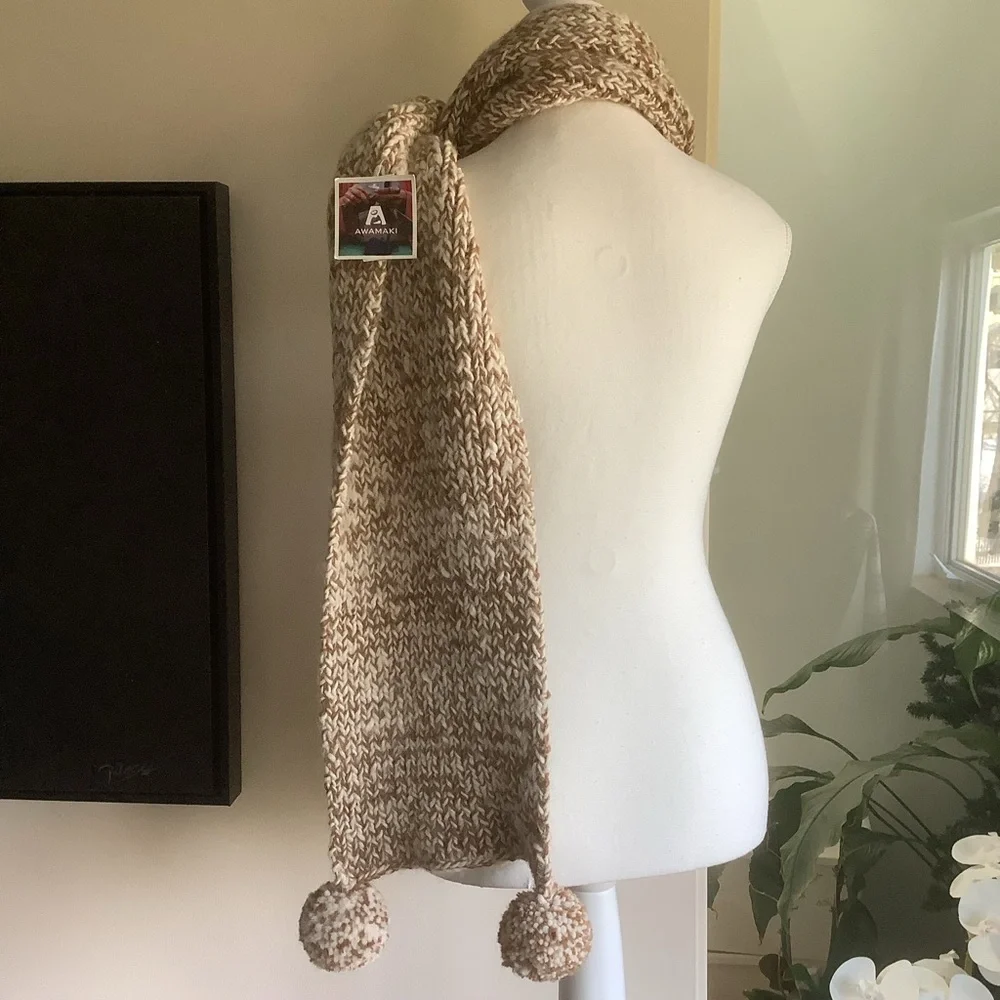 New Awamaki Peruvian Handmade Alpaca Wool Knit Scarf with Pom- Poms